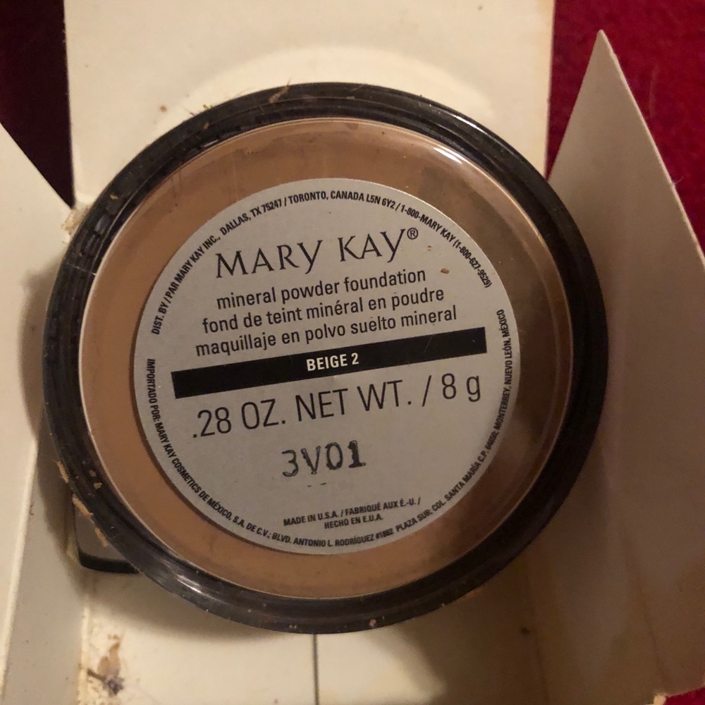 Mary Kay mineral powder foundation